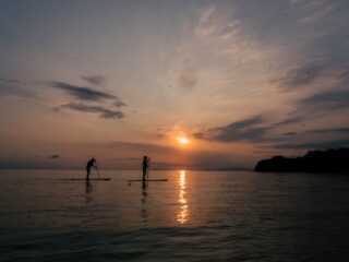 【早朝から満喫】西表島の朝日と奇跡の島！サンライズSUPorカヌー＆バラス島シュノーケリング